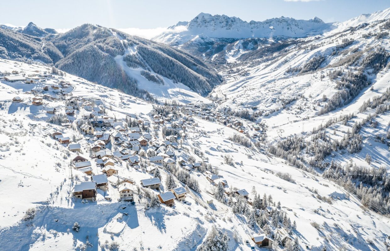 Vue du ciel de la station de vars